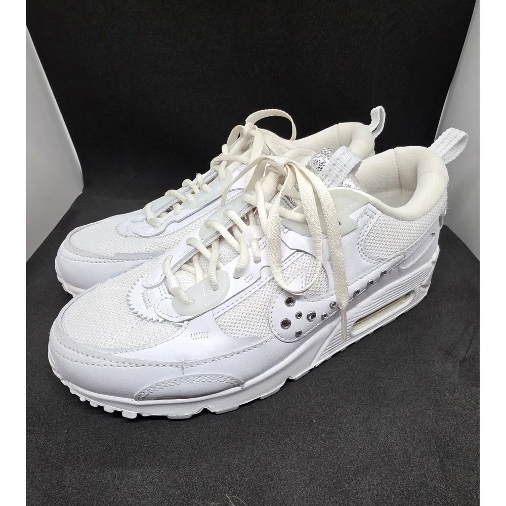 Nike step up